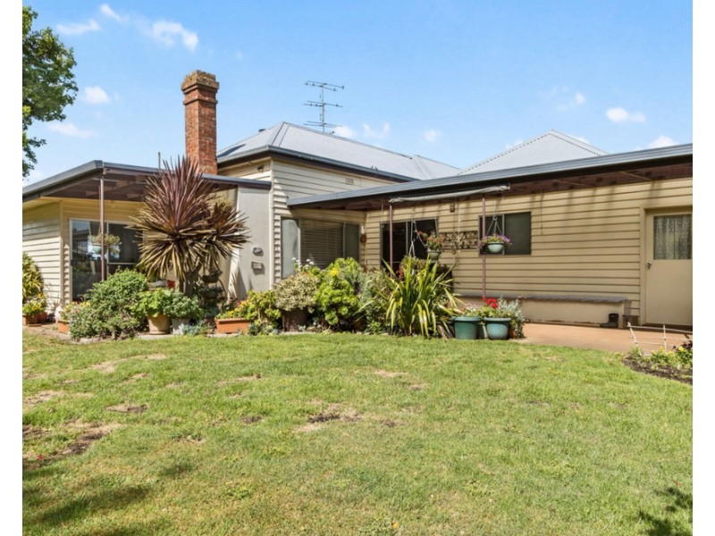 430 Rougheads Road, Leongatha South VIC 3953