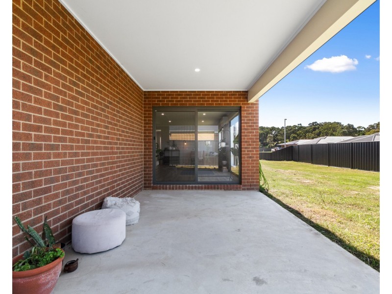 22 Peters Drive, Stratford VIC 3862