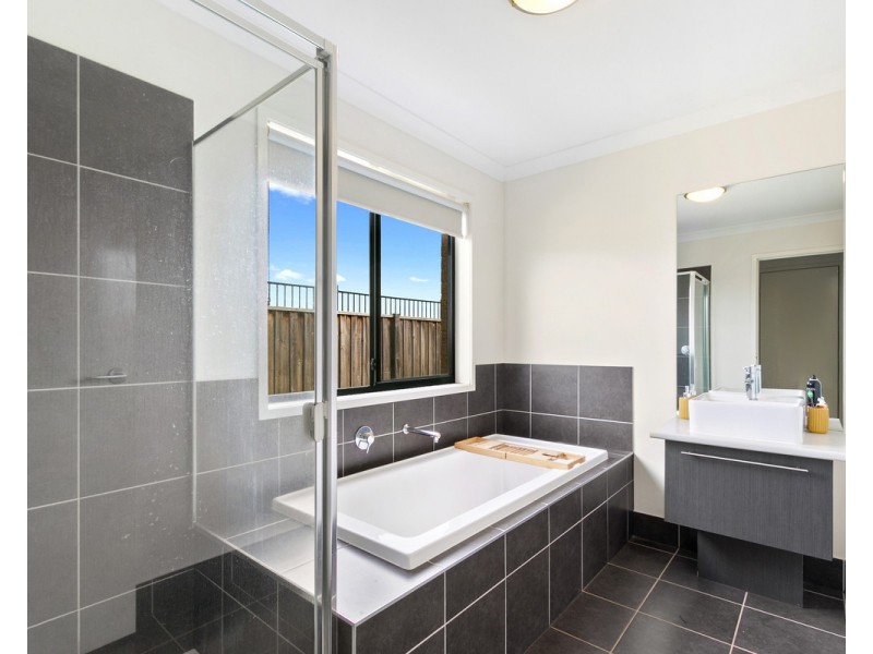 9 Ashton Street, Sale VIC 3850