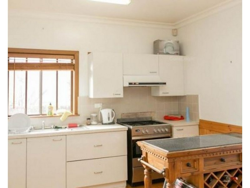 6 Fitzroy  Street, Sale VIC 3850
