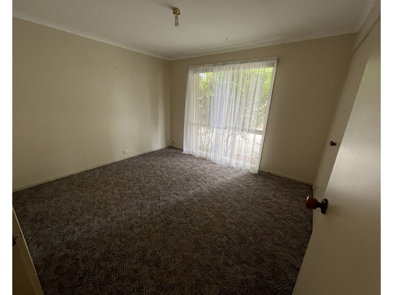 7 Vaughan Street, Stratford VIC 3862