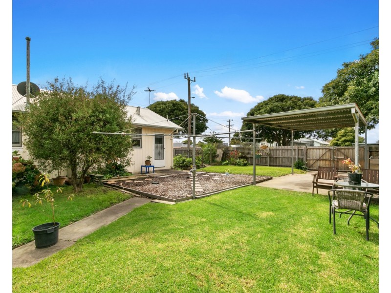 18 Stead Street, Sale VIC 3850