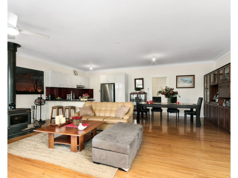 6 Catania Court, Glomar Beach VIC 3851