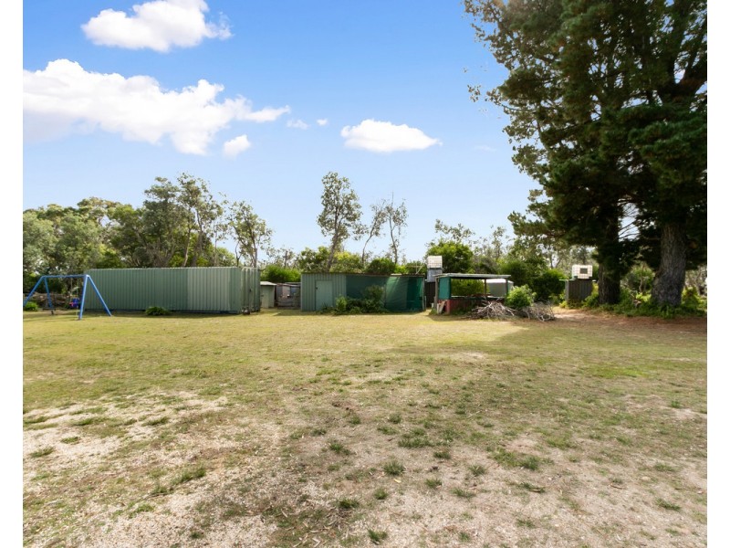 6 Catania Court, Glomar Beach VIC 3851