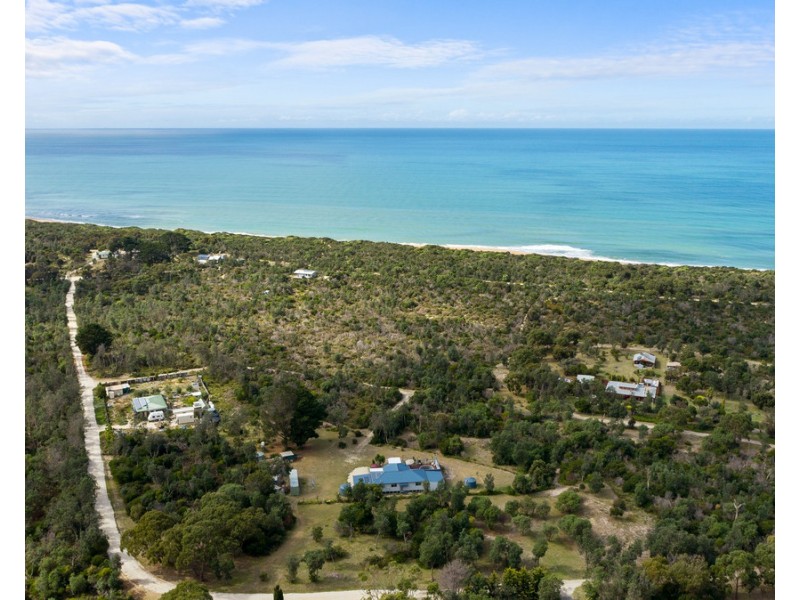 6 Catania Court, Glomar Beach VIC 3851
