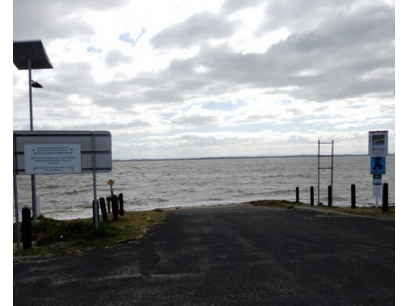 23 Seagull Drive, Loch Sport VIC 3851