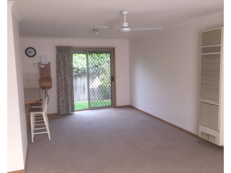 3/65 Lansdowne, Sale VIC 3850