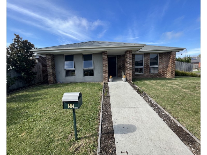 68 Woondella Boulevard, Sale VIC 3850