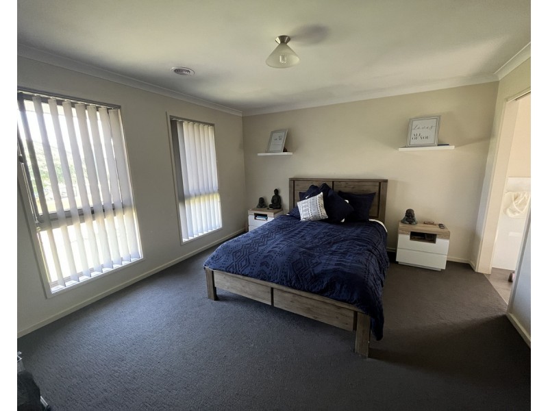 68 Woondella Boulevard, Sale VIC 3850