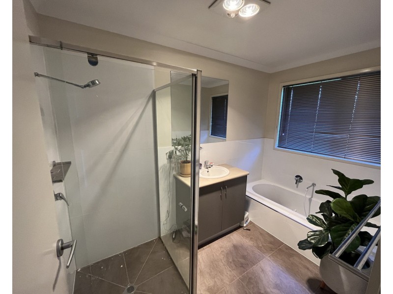 68 Woondella Boulevard, Sale VIC 3850