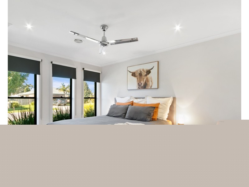 14 The Boulevard, Sale VIC 3850