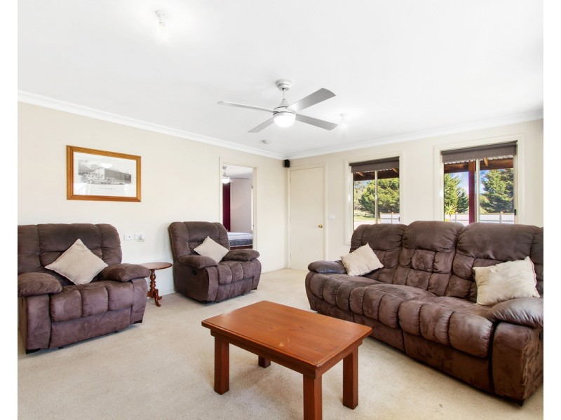 5 Clear View Court, Longford VIC 3851