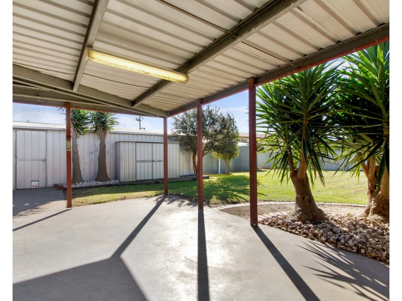 5 Clear View Court, Longford VIC 3851