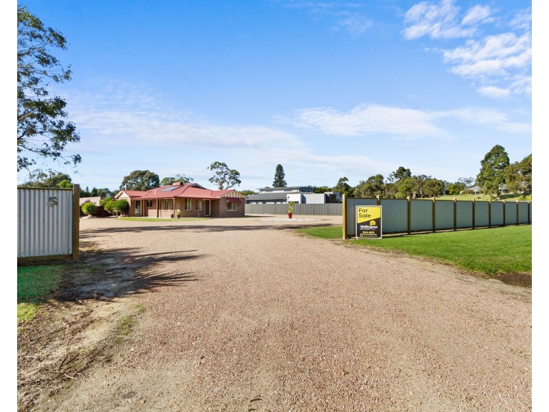 5 Clear View Court, Longford VIC 3851