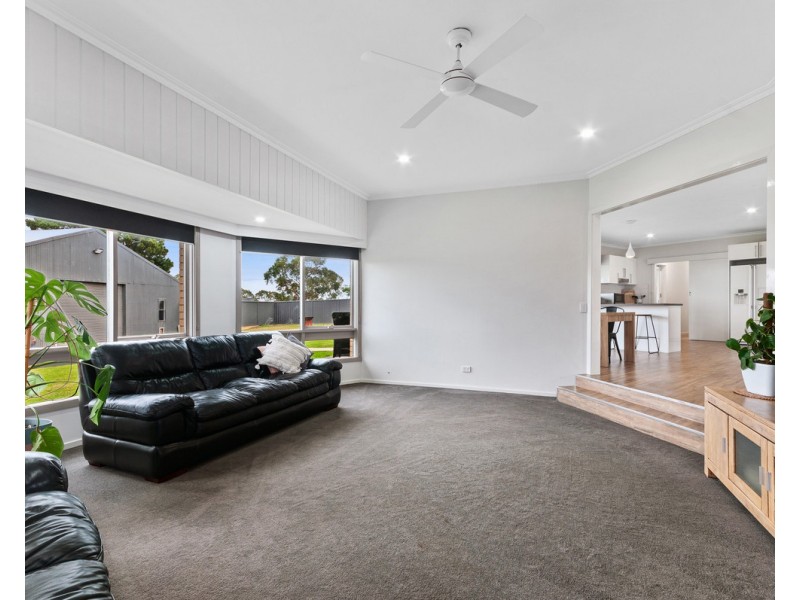 23 Newnham Road, Longford VIC 3851