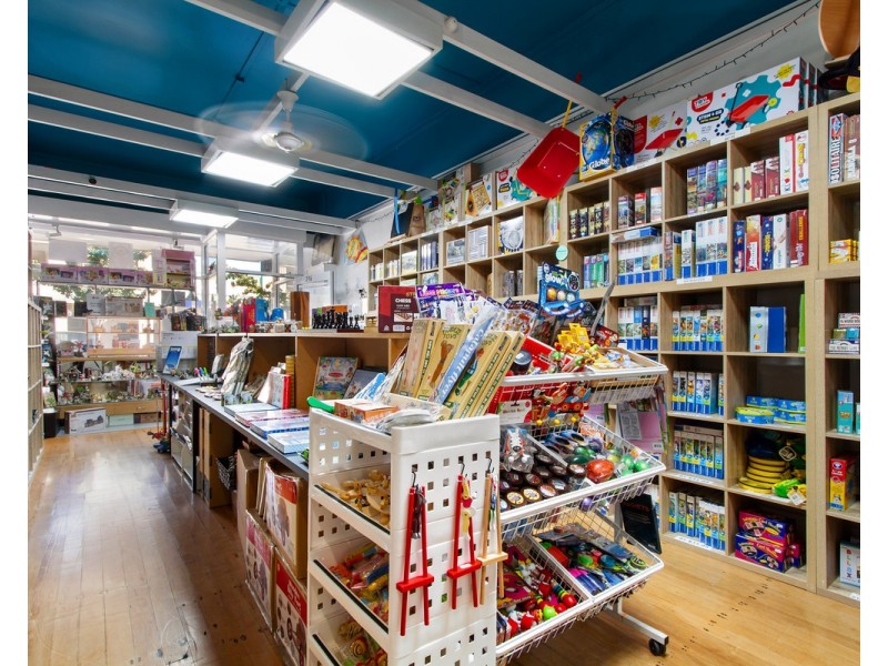 296 & 296A Raymond Street, Sale VIC 3850