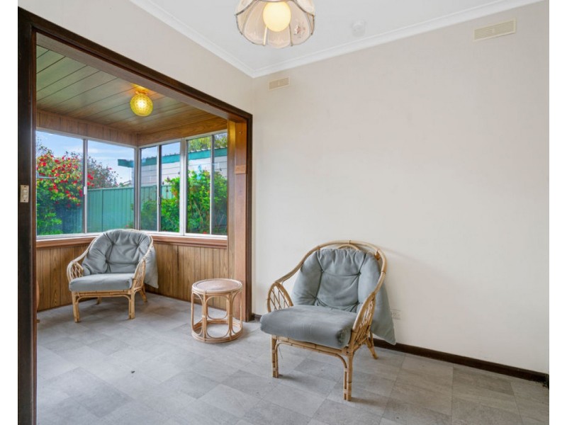 4 Helen Crescent, Sale VIC 3850