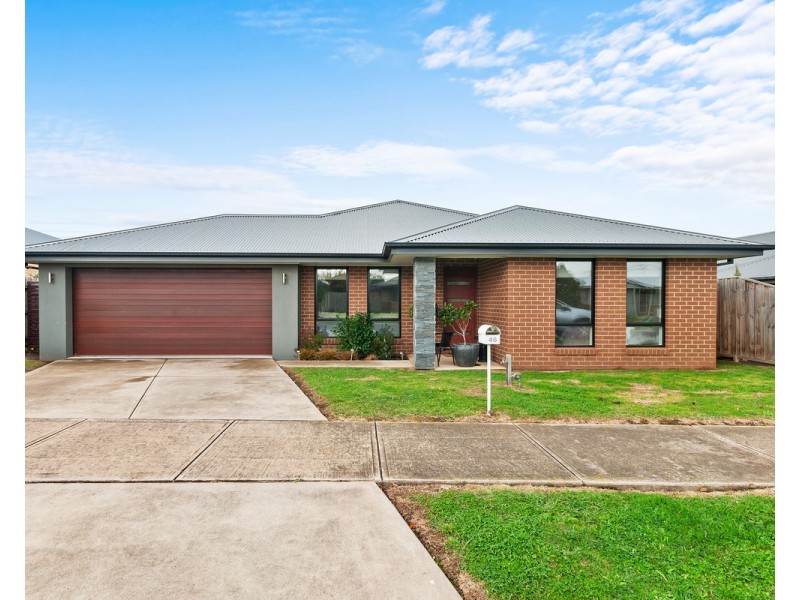 46 Woondella Boulevard, Sale VIC 3850