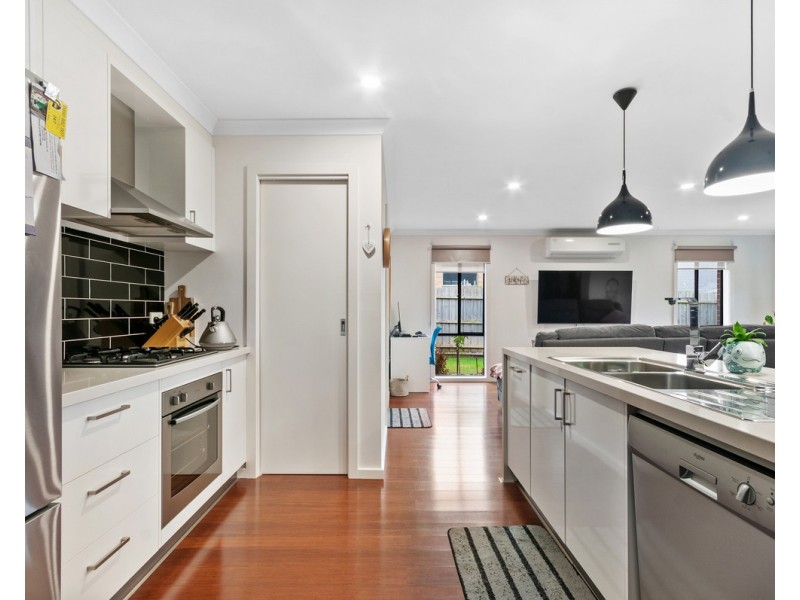 46 Woondella Boulevard, Sale VIC 3850