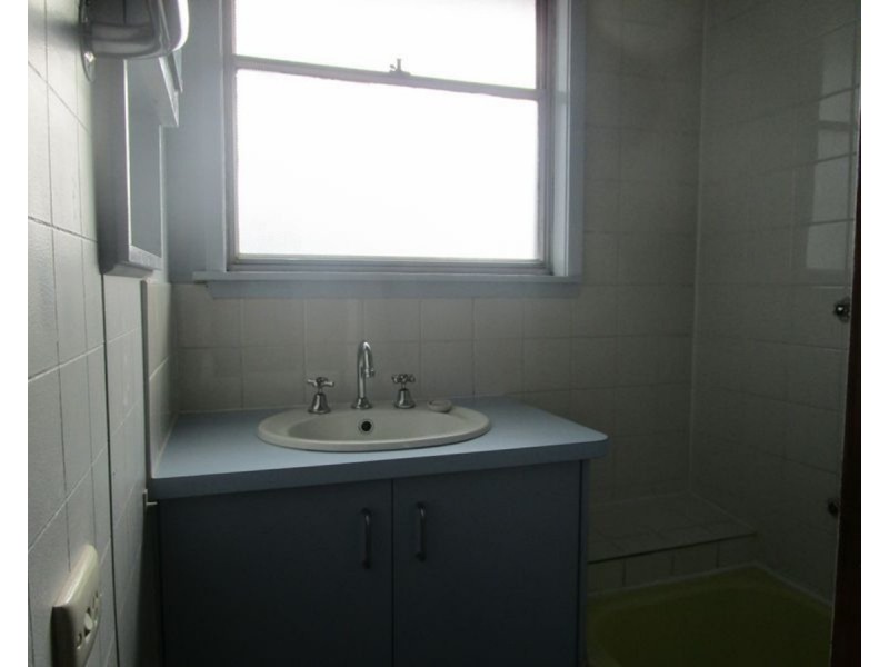 1 Alexandra Avenue, Sale VIC 3850