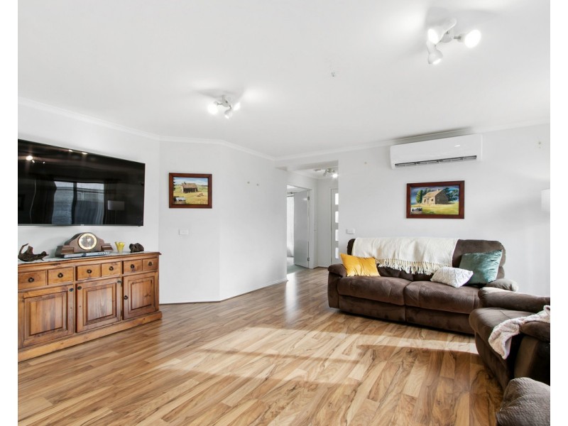 10 Krista Court, Sale VIC 3850