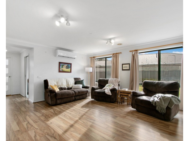 10 Krista Court, Sale VIC 3850