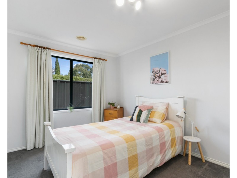 10 Krista Court, Sale VIC 3850