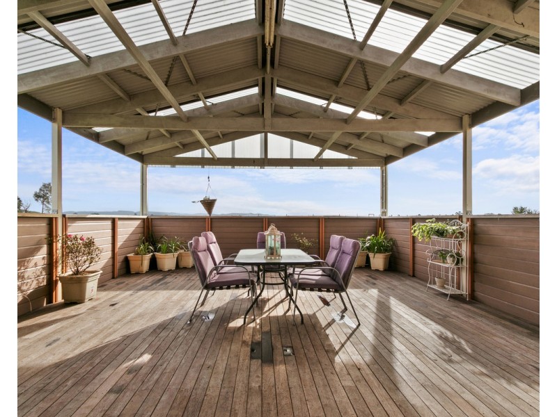 302 Falls Lane, Bundalaguah VIC 3851