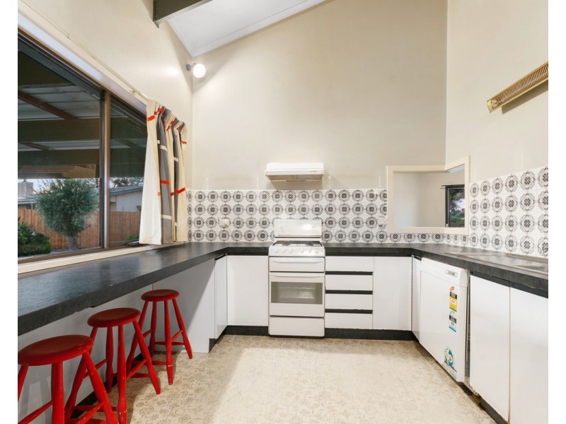 4 Staddon Court, Stratford VIC 3862