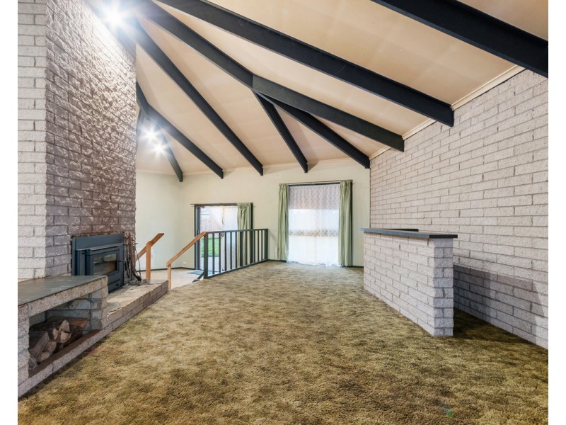 4 Staddon Court, Stratford VIC 3862