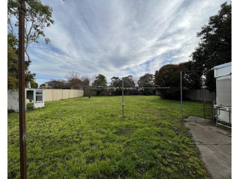 23 Charles Street, Maffra VIC 3860