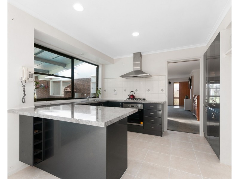21 Wellington Drive, Sale VIC 3850