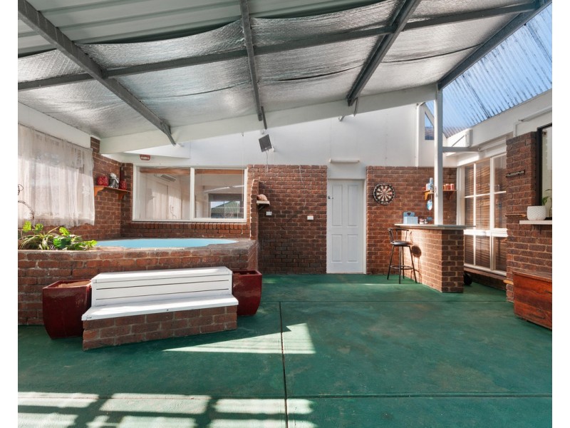 21 Wellington Drive, Sale VIC 3850