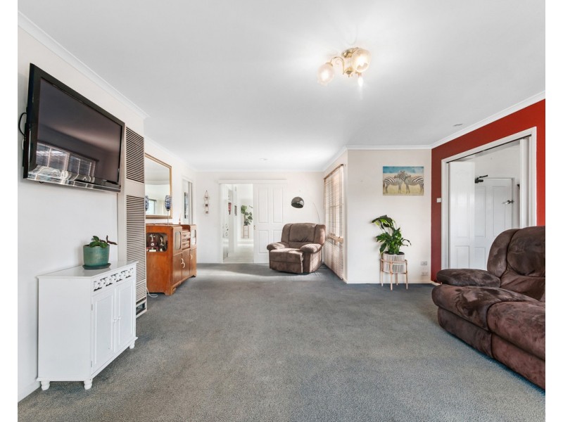 21 Wellington Drive, Sale VIC 3850