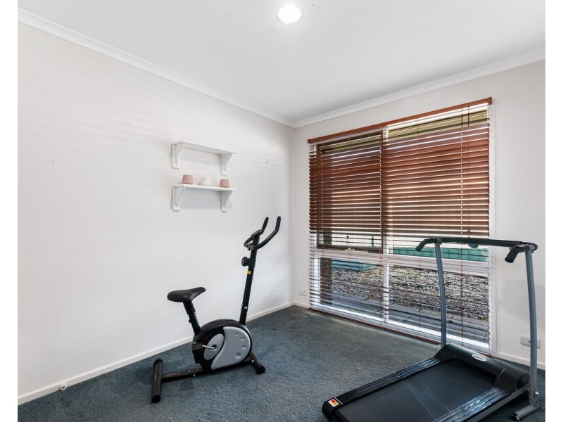 21 Wellington Drive, Sale VIC 3850