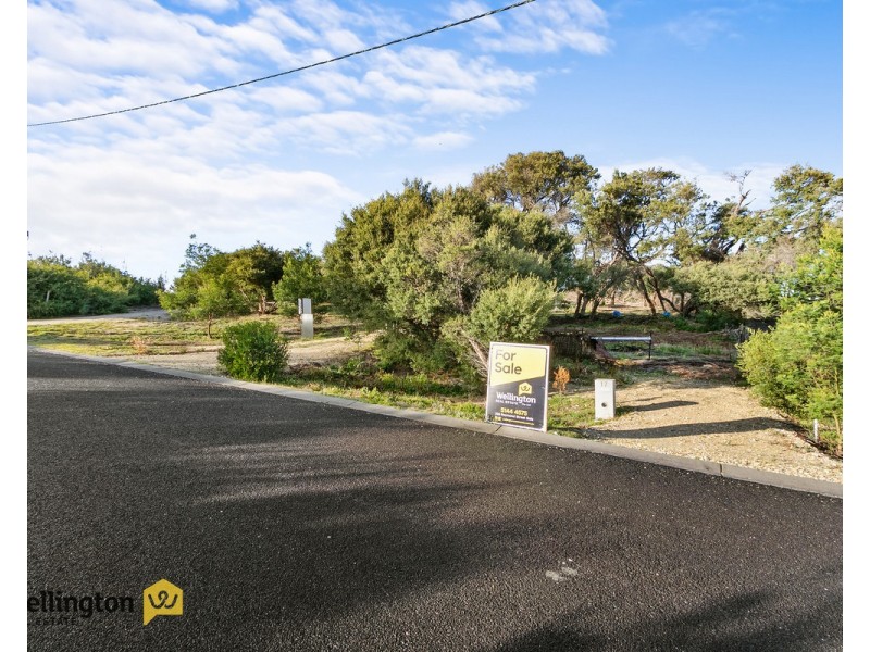 17 Haven Way, Golden Beach VIC 3851