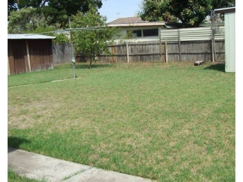 16 Mathieson Street, Sale VIC 3850