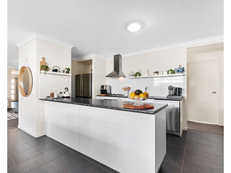 53 Woondella Boulevard, Sale VIC 3850