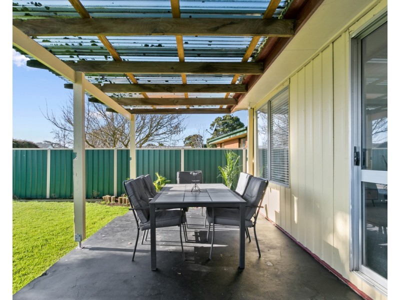 57 Jackson Avenue, Sale VIC 3850