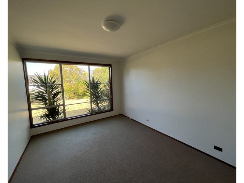 13 Cartledge Way, Sale VIC 3850