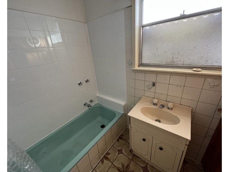 13 Cartledge Way, Sale VIC 3850