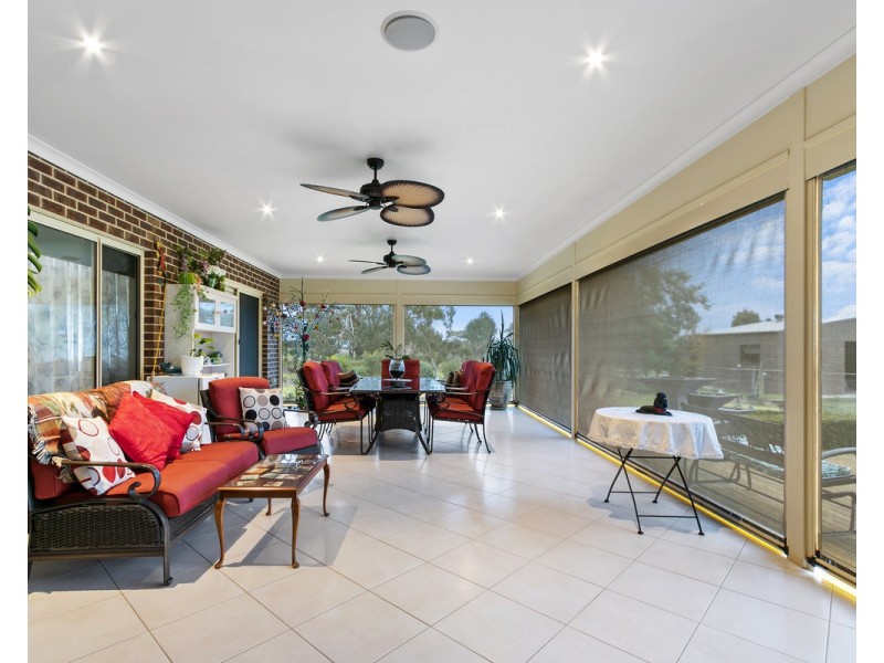 66 Boggy Creek Road, Longford VIC 3851