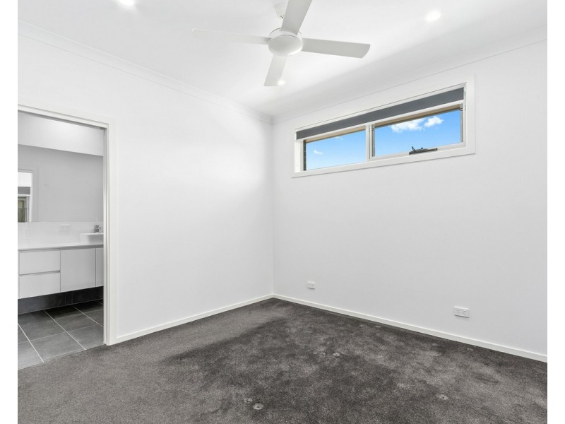 2 Lapwing Lane, Sale VIC 3850