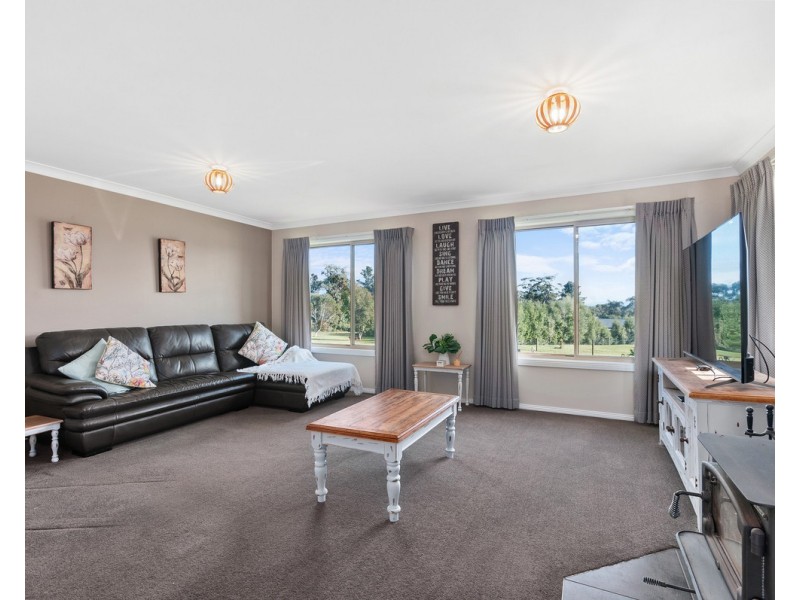6176 South Gippsland Highway, Longford VIC 3851