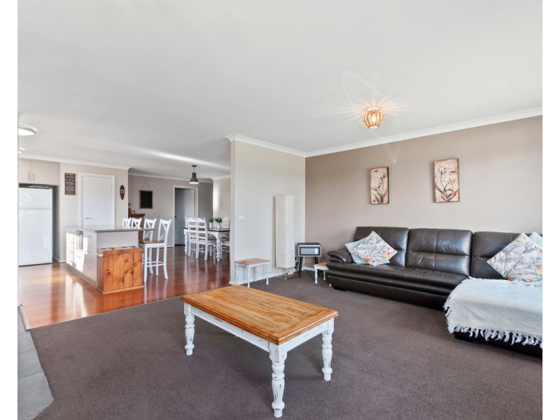 6176 South Gippsland Highway, Longford VIC 3851
