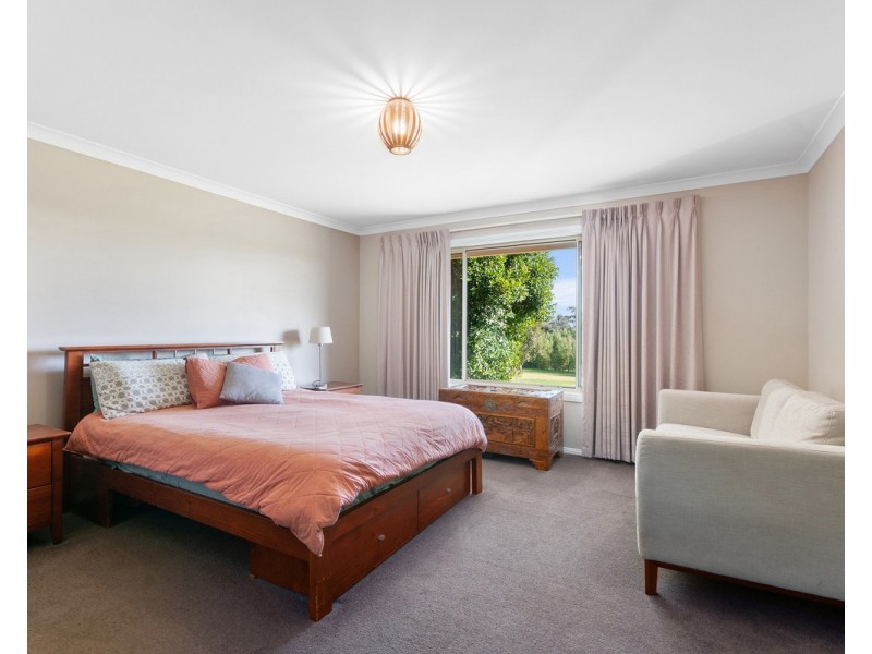 6176 South Gippsland Highway, Longford VIC 3851