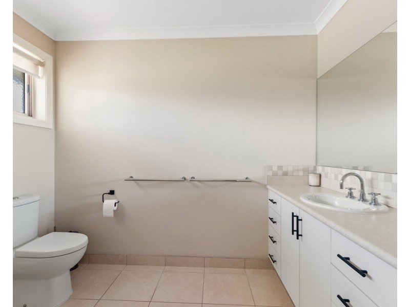 6176 South Gippsland Highway, Longford VIC 3851