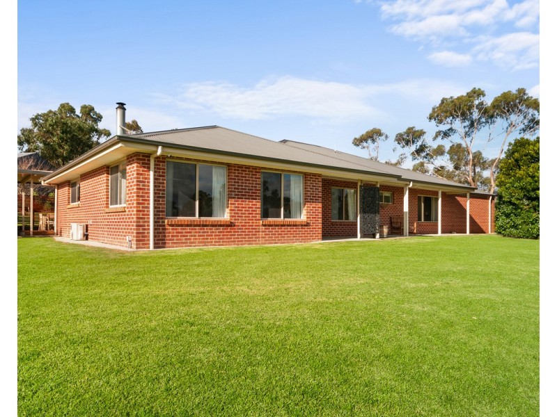 6176 South Gippsland Highway, Longford VIC 3851