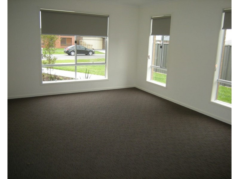 24 Glebe Drive, Sale VIC 3850