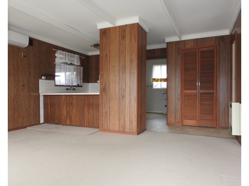 2/27 Wellsford Street, Stratford VIC 3862